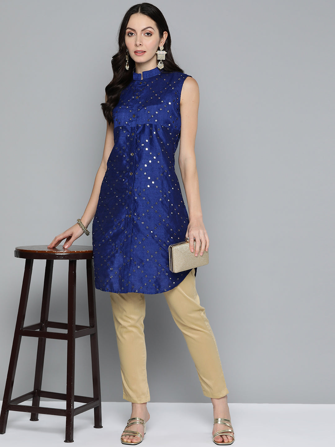 Jompers Women's Geometric Embroidered Mirror Work Kurta - Navy Blue