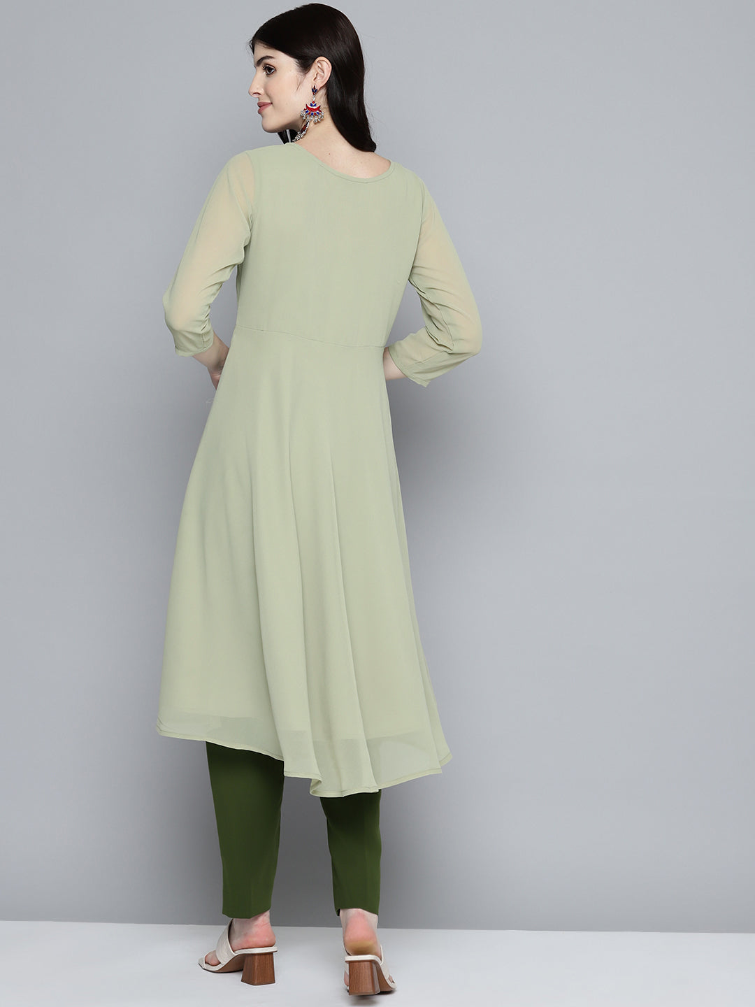 Jompers Women's Embroidered yok flared georgette kurta - Green