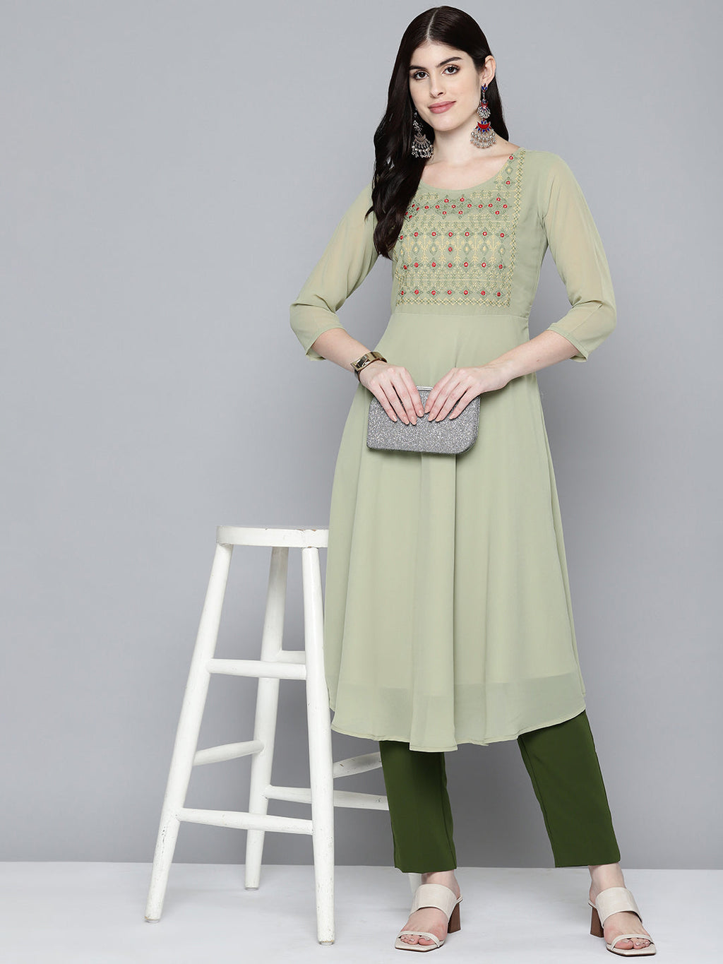 Jompers Women's Embroidered yok flared georgette kurta - Green