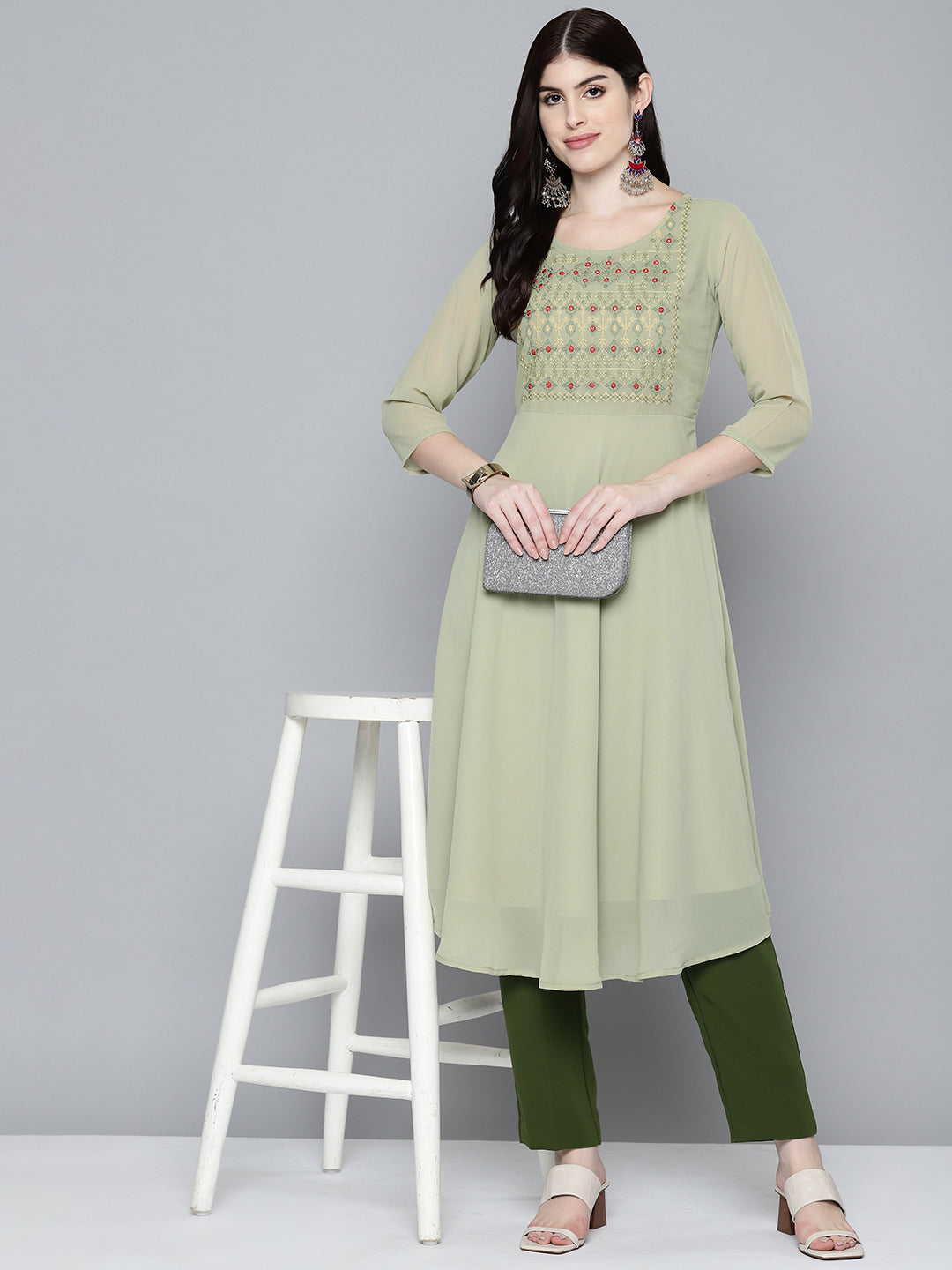 Jompers Women's Embroidered yok flared georgette kurta - Green