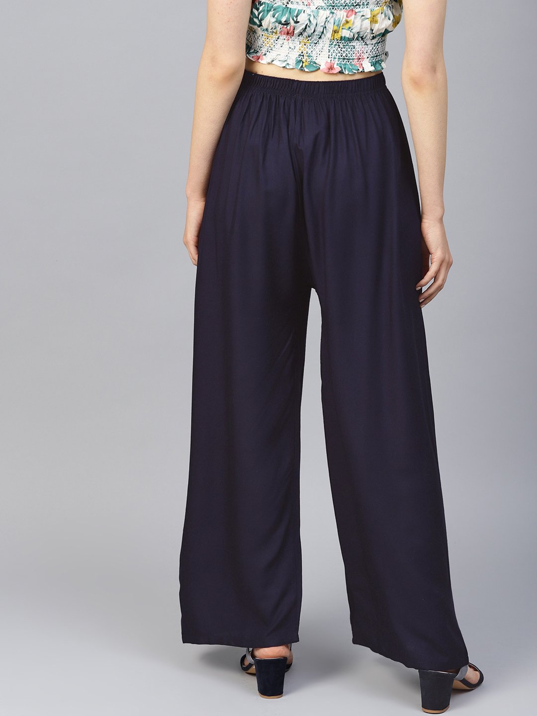 Jompers Women Navy-Blue Solid Straight Palazzos