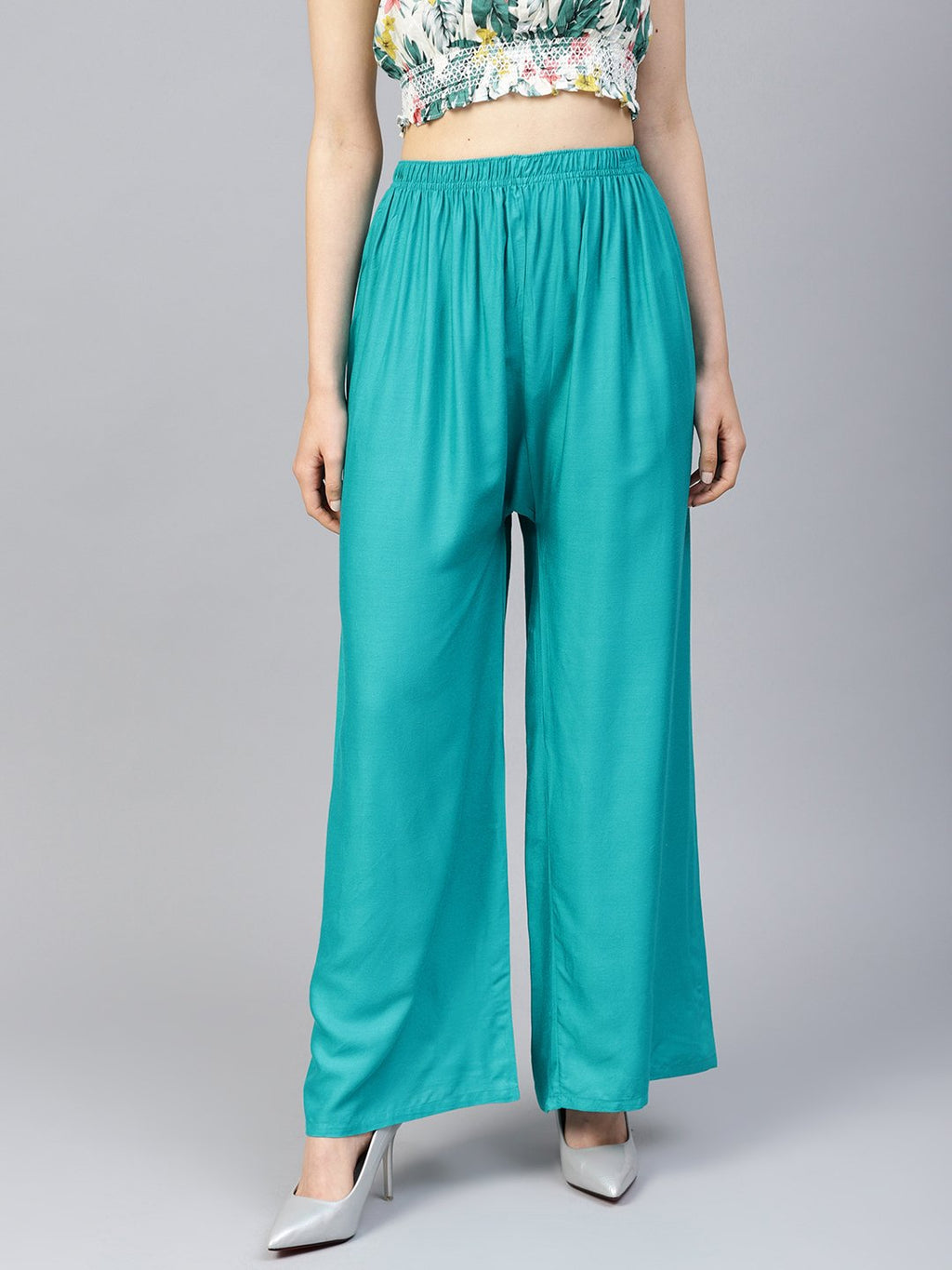 Jompers Women Rama-Green Solid Straight Palazzos