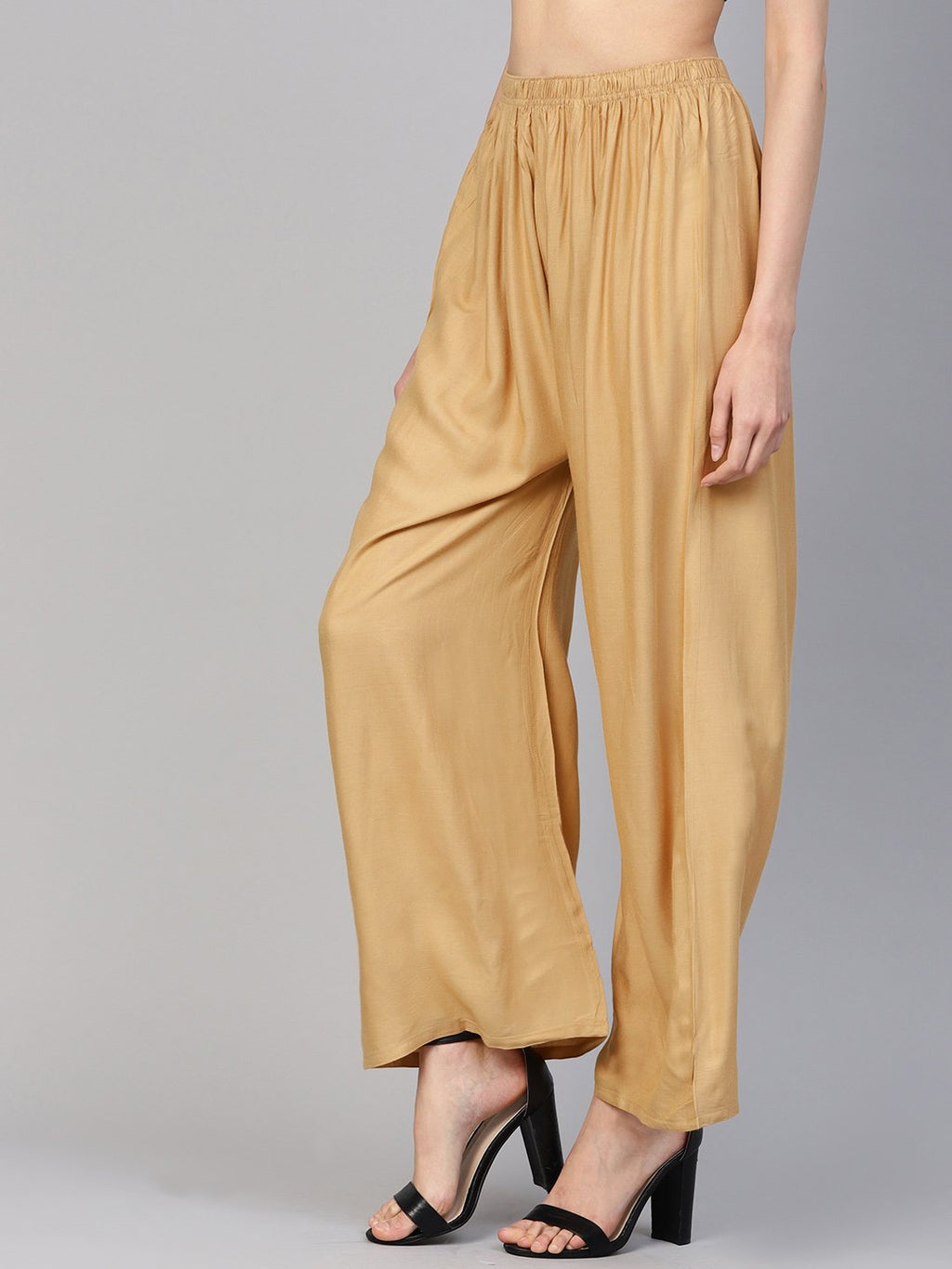 Jompers Women Beige Solid Straight Palazzos