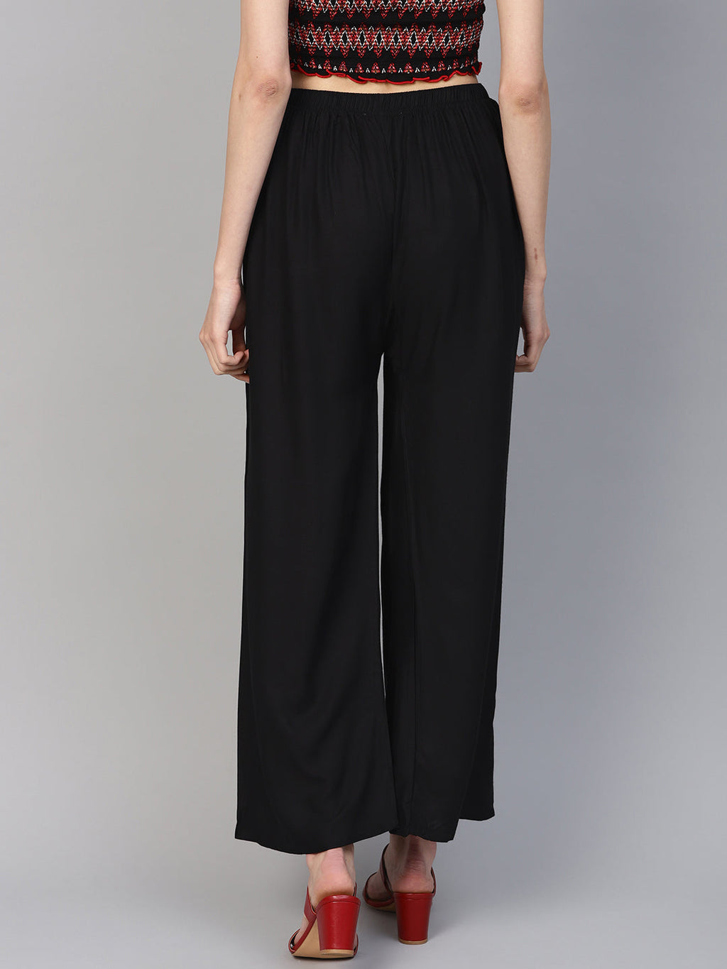 Jompers Women's Black Straight Elasticated Palazzo