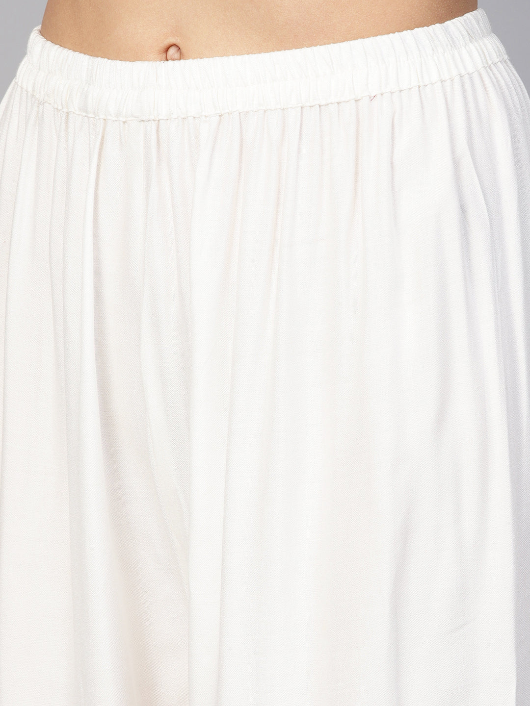 Jompers Women's off-White Straight Elasticated Palazzo