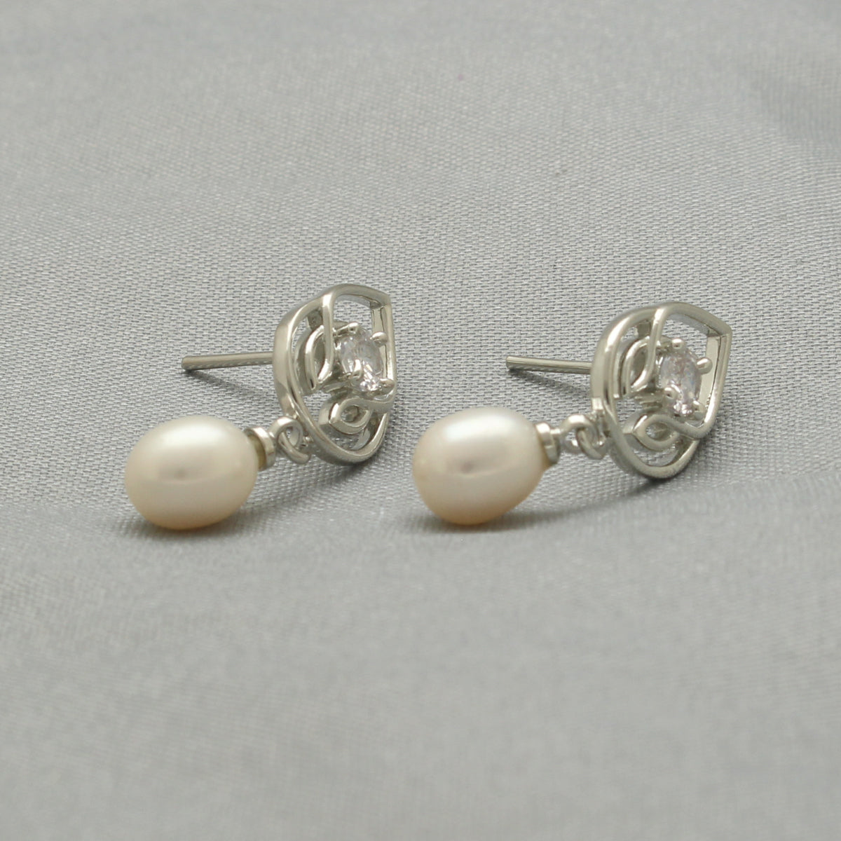 J Pearls Girik Pearl Earrings Pack 4