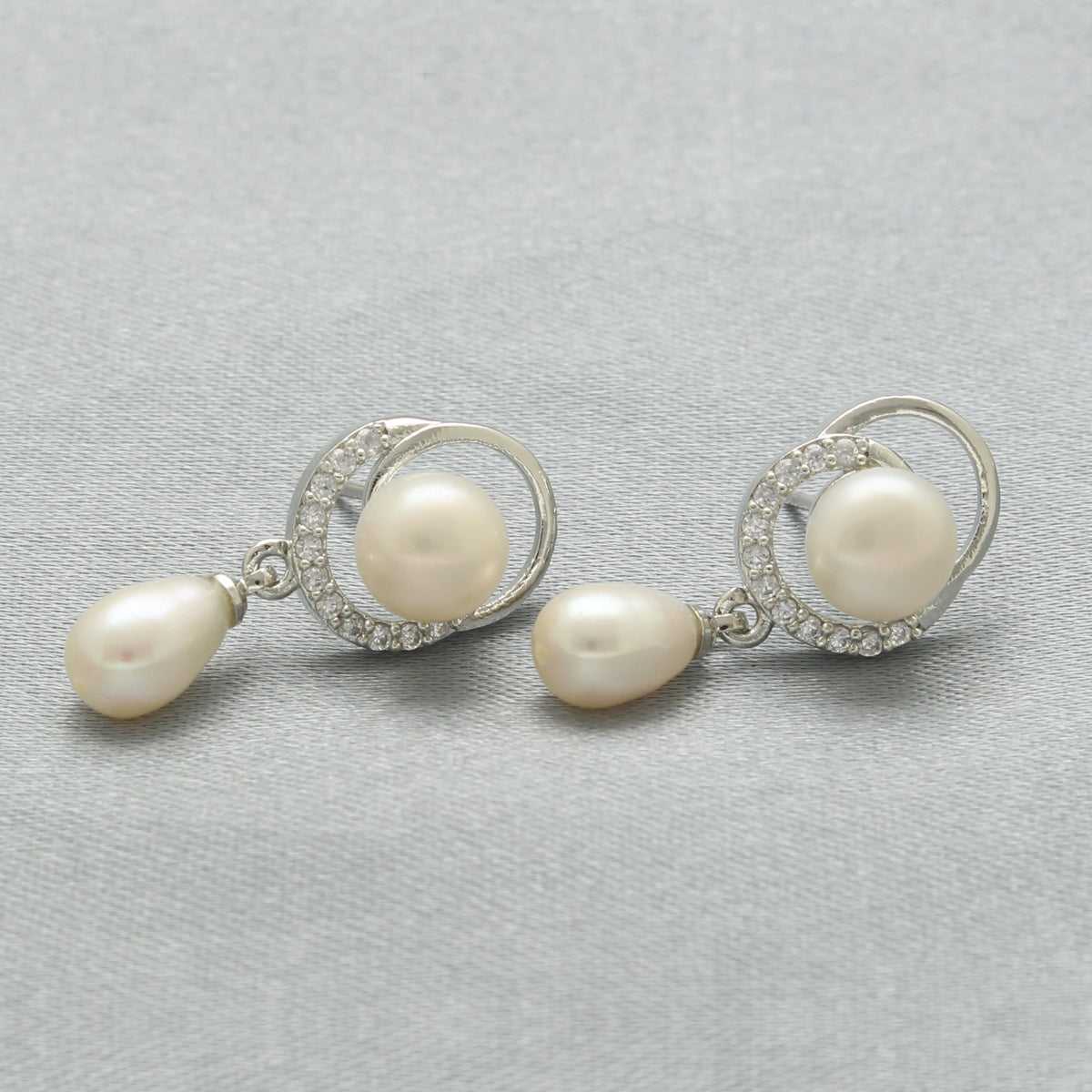 J Pearls Girik Pearl Earrings Pack 4