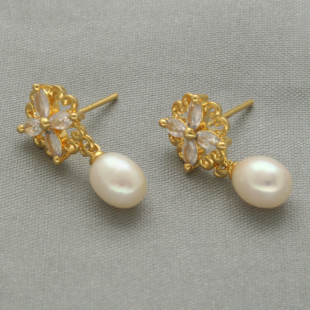 J Pearls Tasha Pearl Earrings