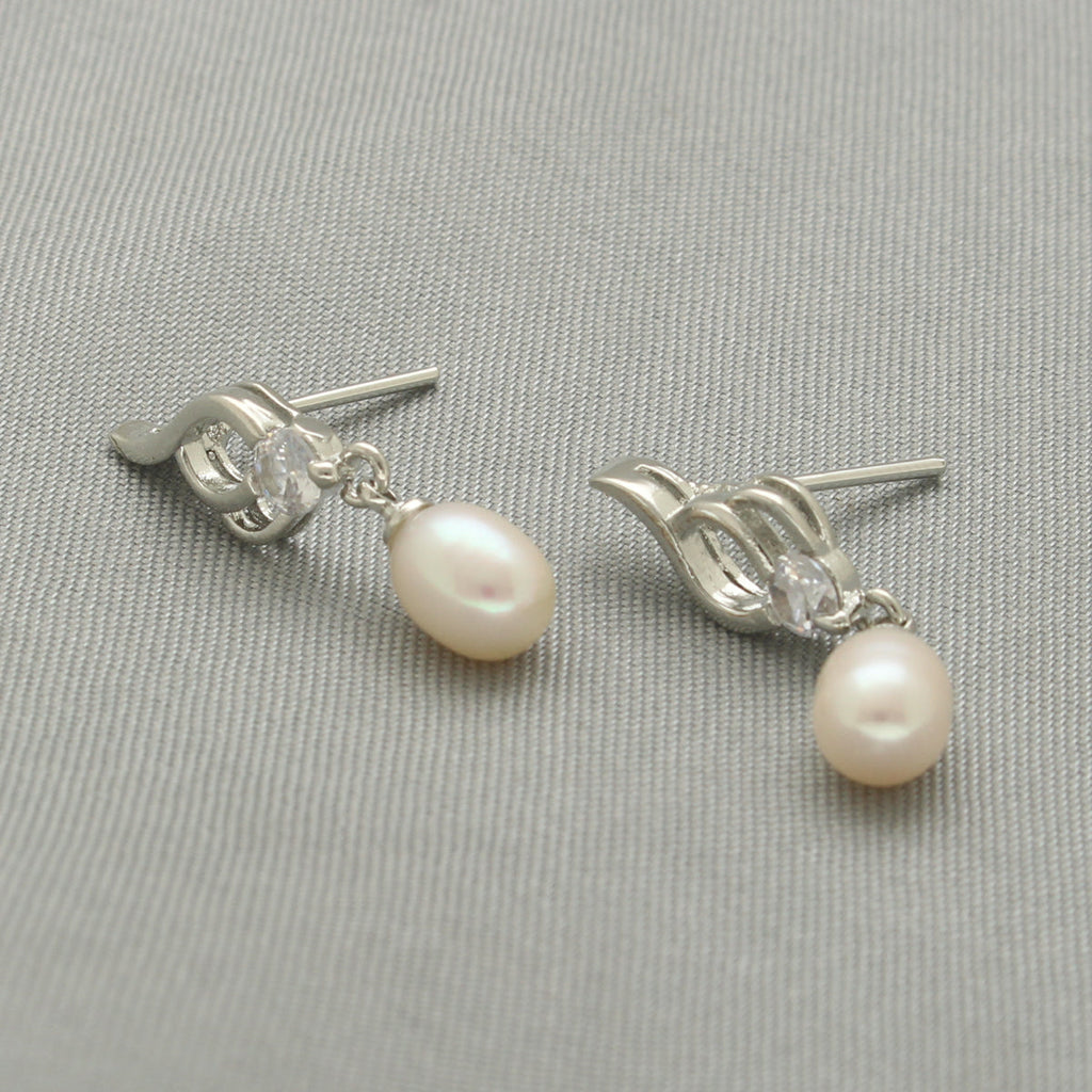 J Pearls Whril Pearl Earrings