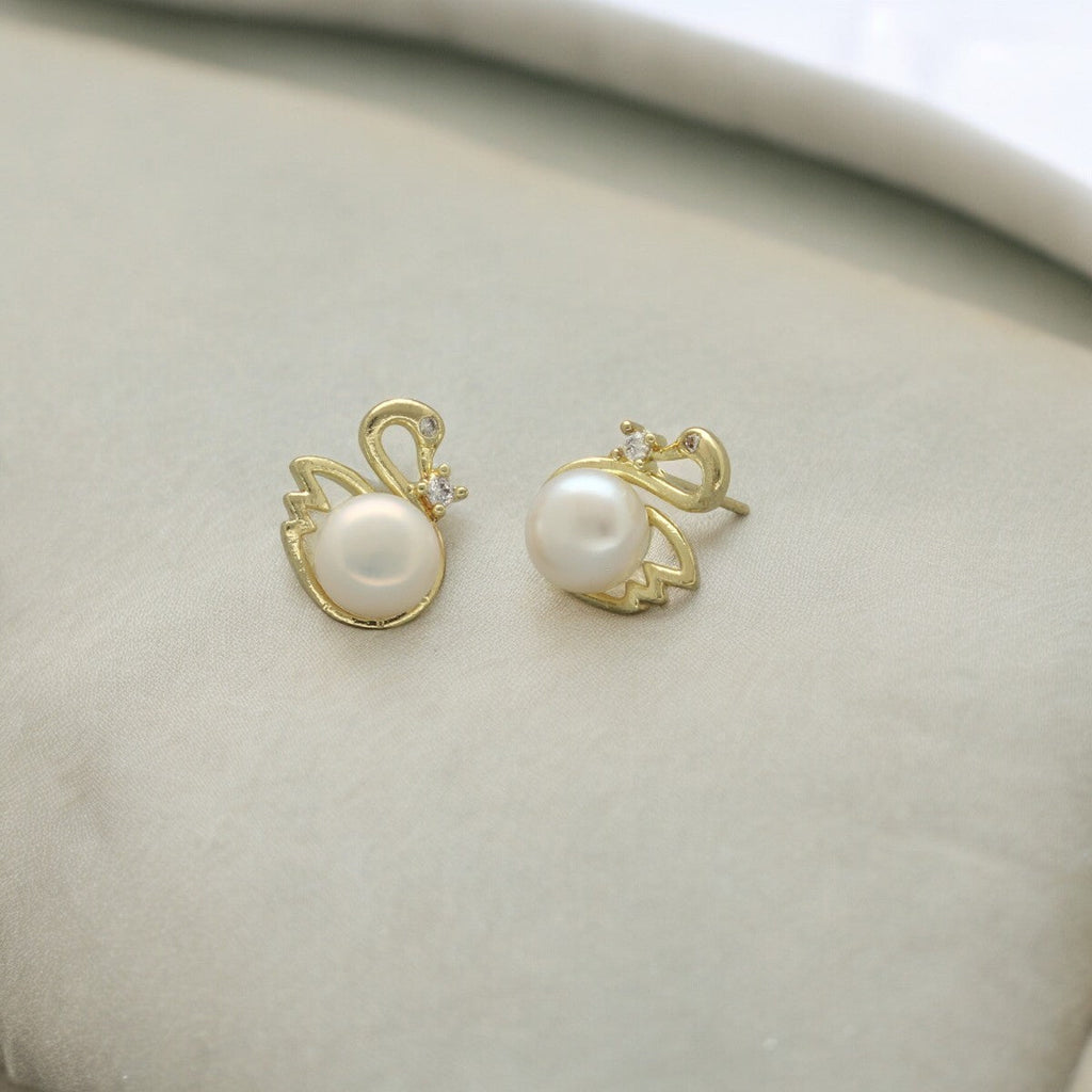 J Pearls Pearl Duck Earrings