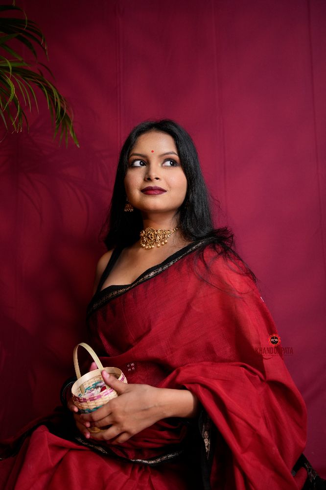 khanduapata Red & Black Dot Design Cotton Saree For Women