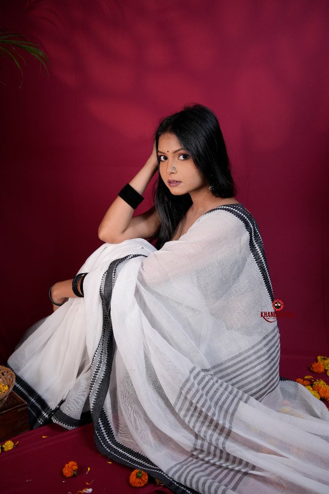 khanduapata White and Black Colour Plain Cotton Saree For Women