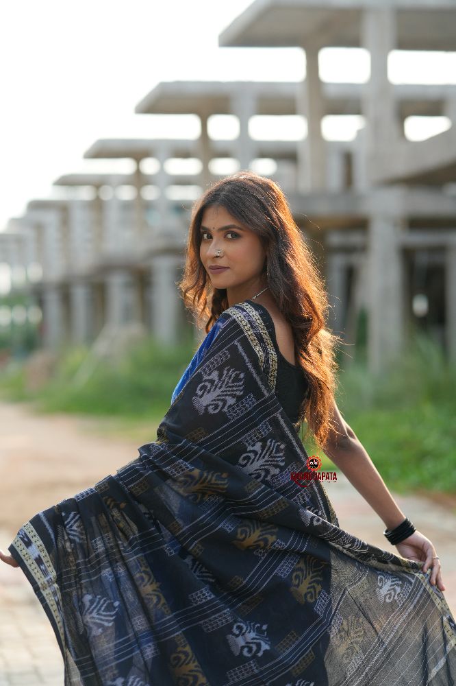 khanduapata Blue & Black Colour Doll Design Cotton Saree For Women