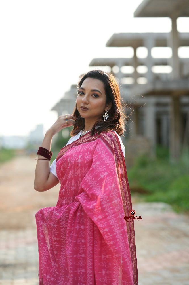 khanduapata Red & Pink Colour Body Design Cotton Saree For Women