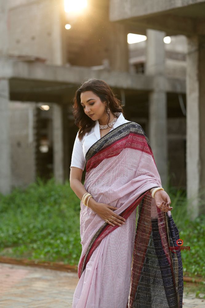 khanduapata White & Red Colour Dot Design Cotton Saree For Women