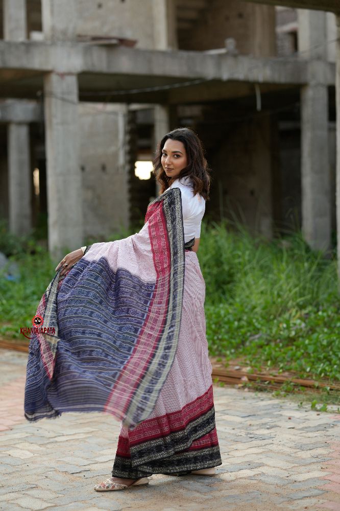 khanduapata White & Red Colour Dot Design Cotton Saree For Women