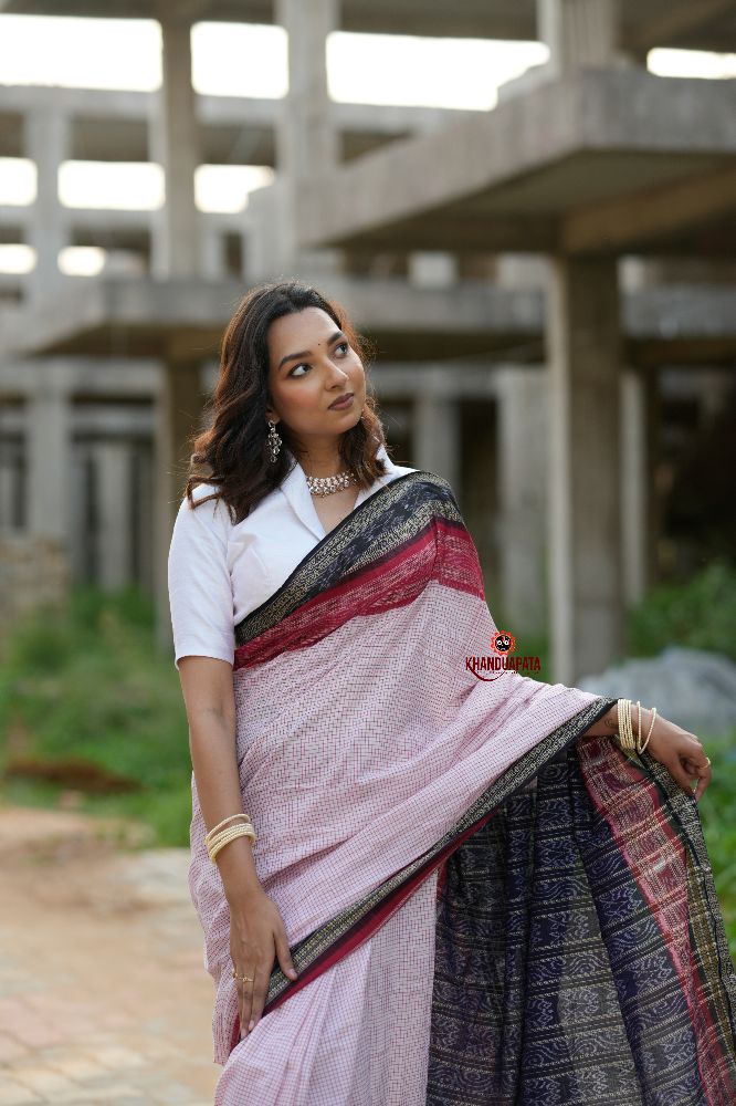 khanduapata White & Red Colour Dot Design Cotton Saree For Women