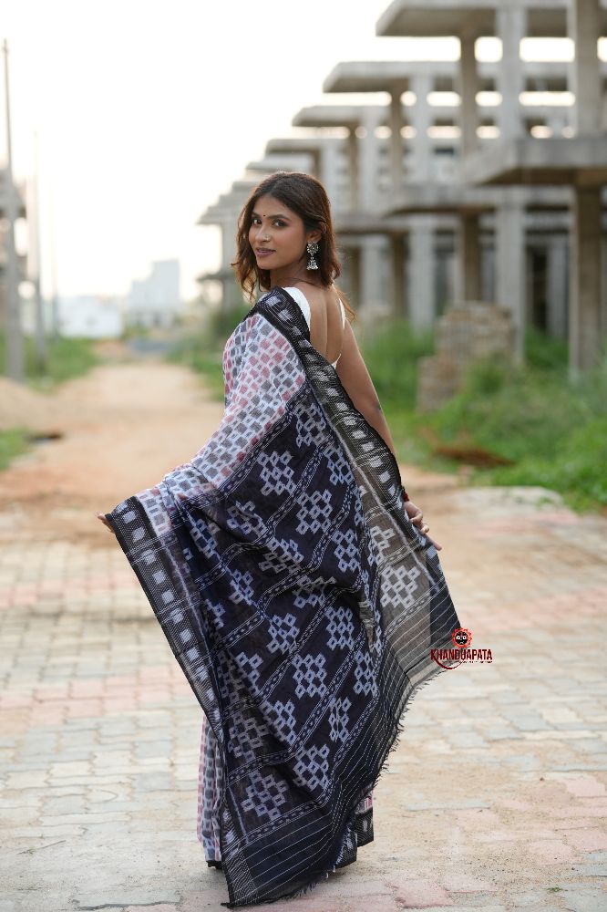 khanduapata White & Black Multi Colour Box Design Cotton Saree For Women