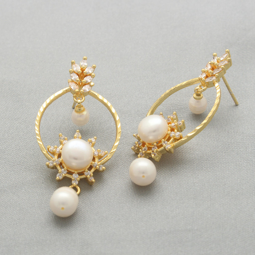 J Pearls Kashika Pearl Earrings
