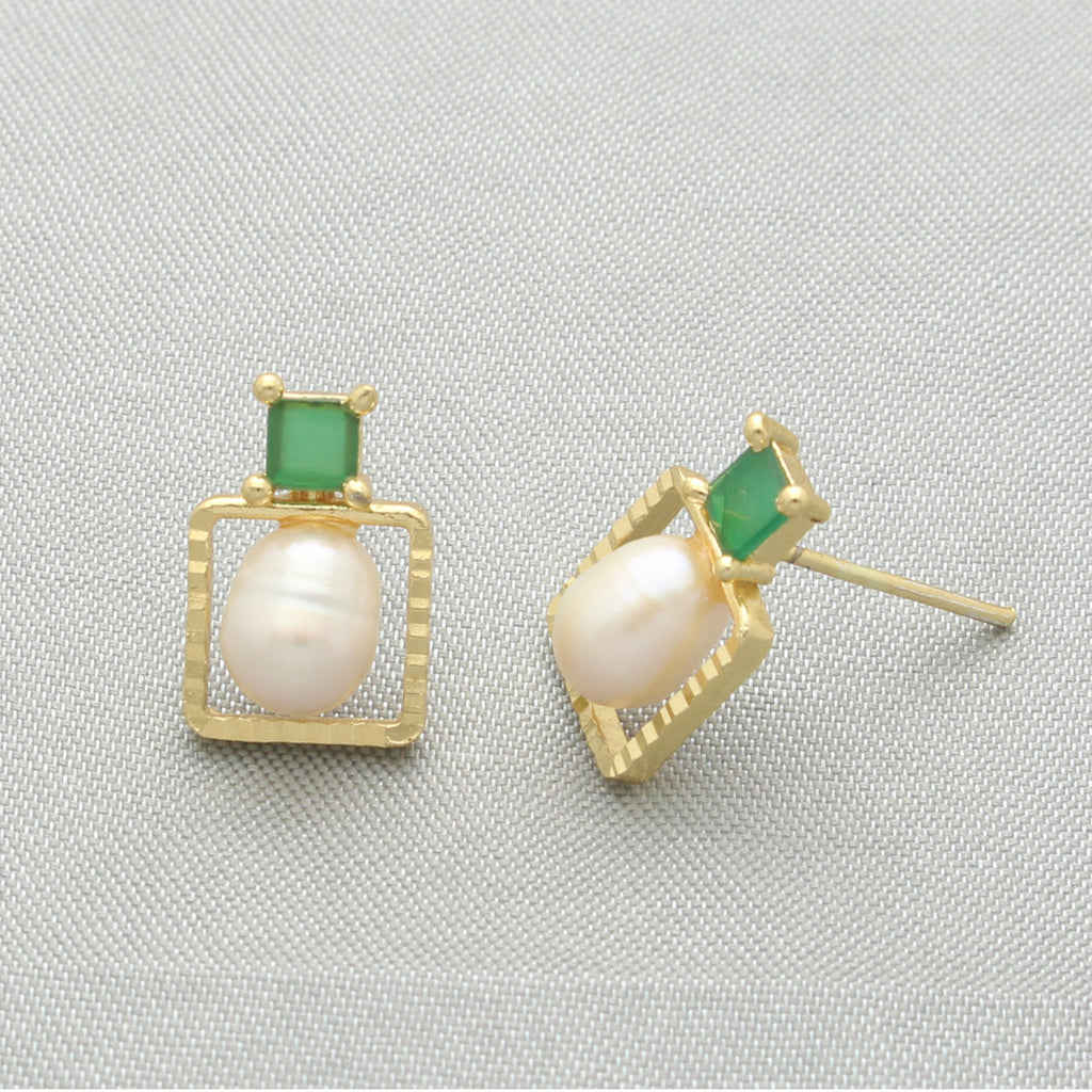 J Pearls Eva Pearl Earrings