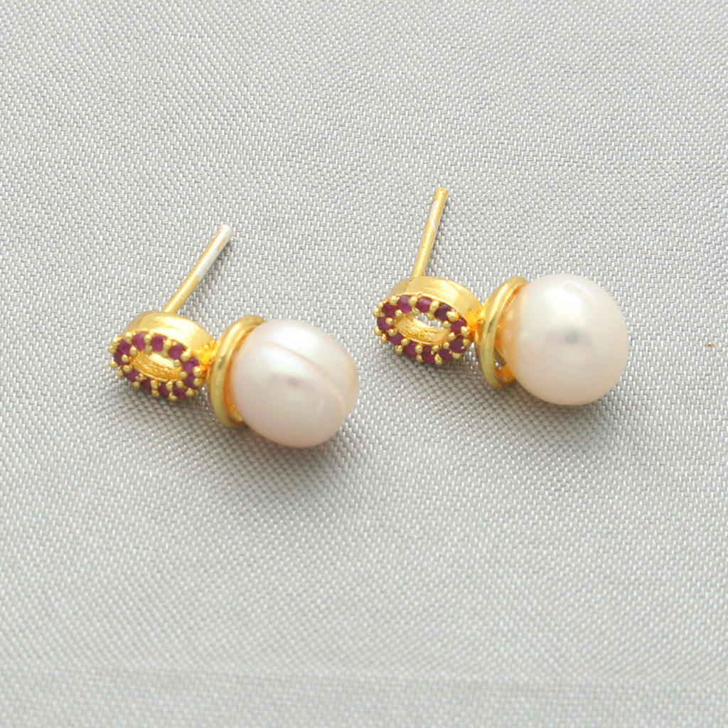 J Pearls Siddhi Pearl Earrings