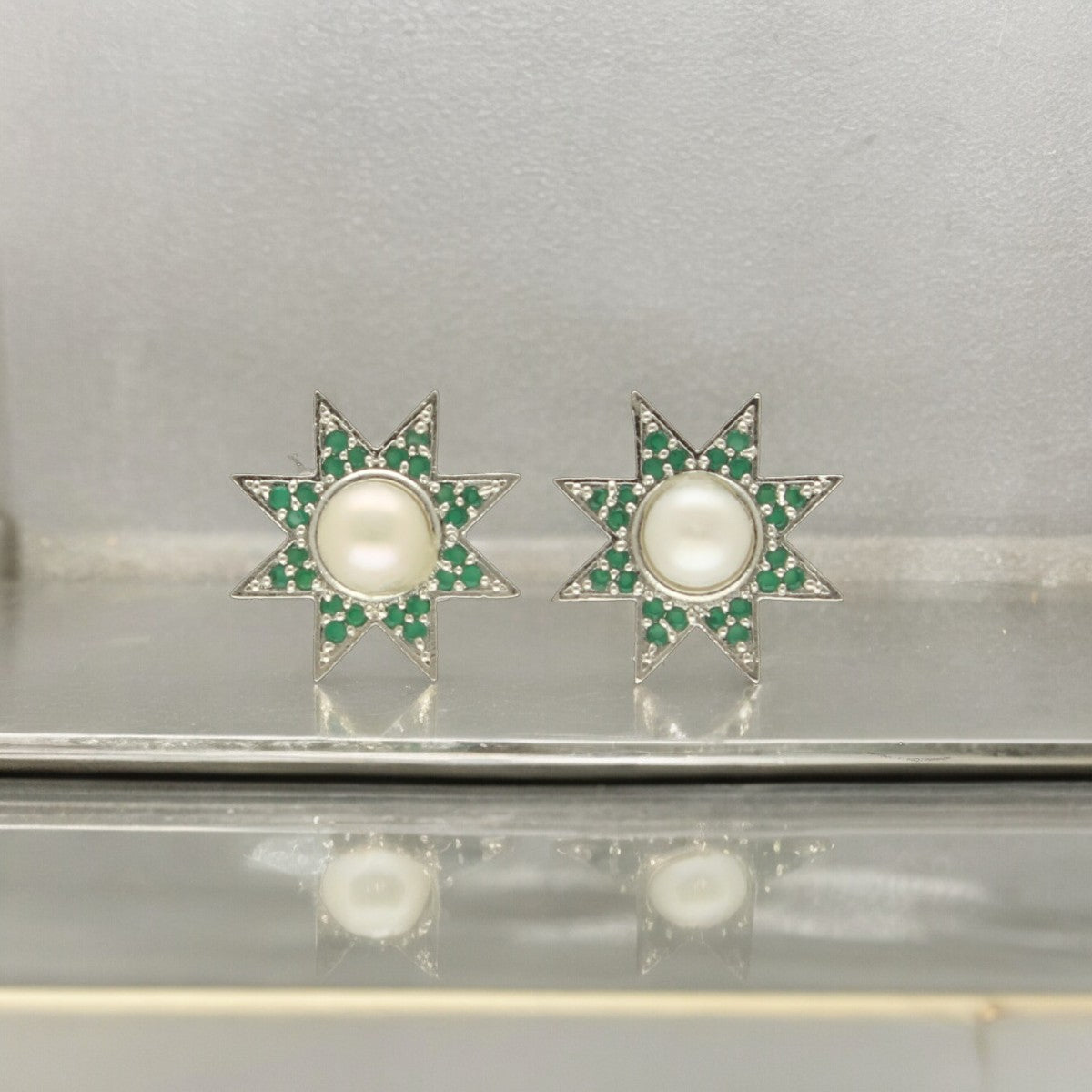 J Pearls Yami Pearl Earrings
