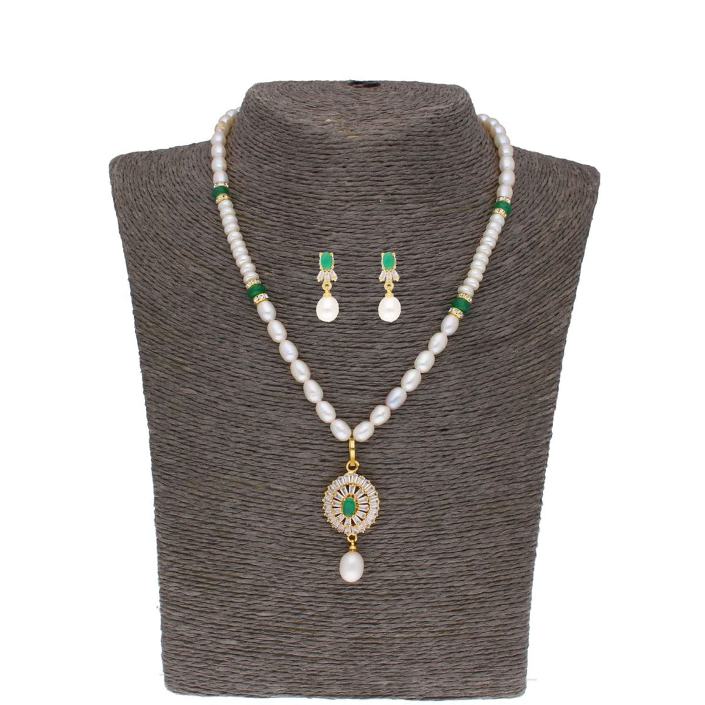 J Pearls Eeshika Pearl Set - Real Pearl Jewelry