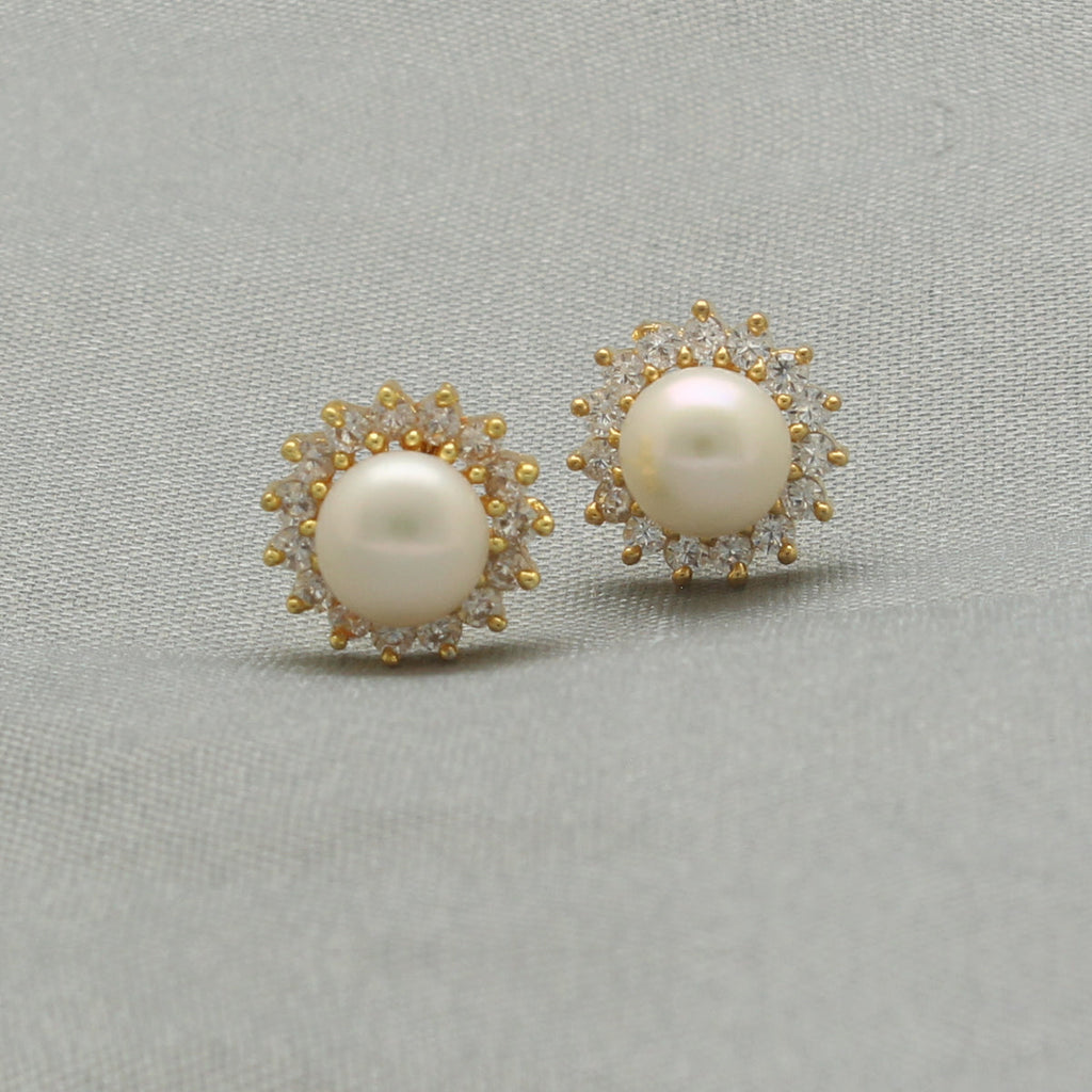 J Pearls Albira Pearl Earrings