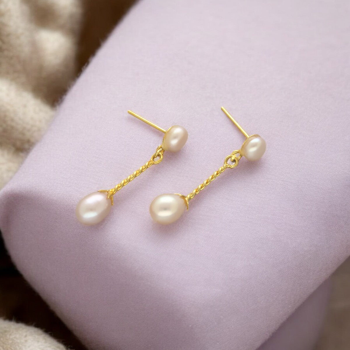 J Pearls Lunai Pearl Earrings