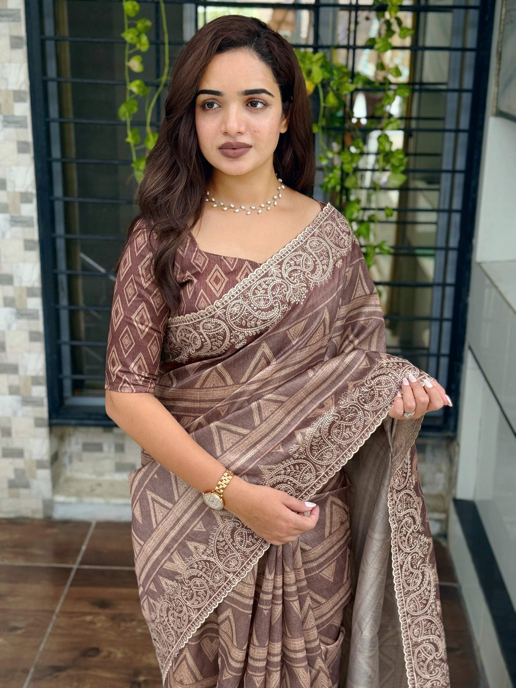 Evanik Brown Kashmiri Style Digital Printed Saree With Unstitched Blouse