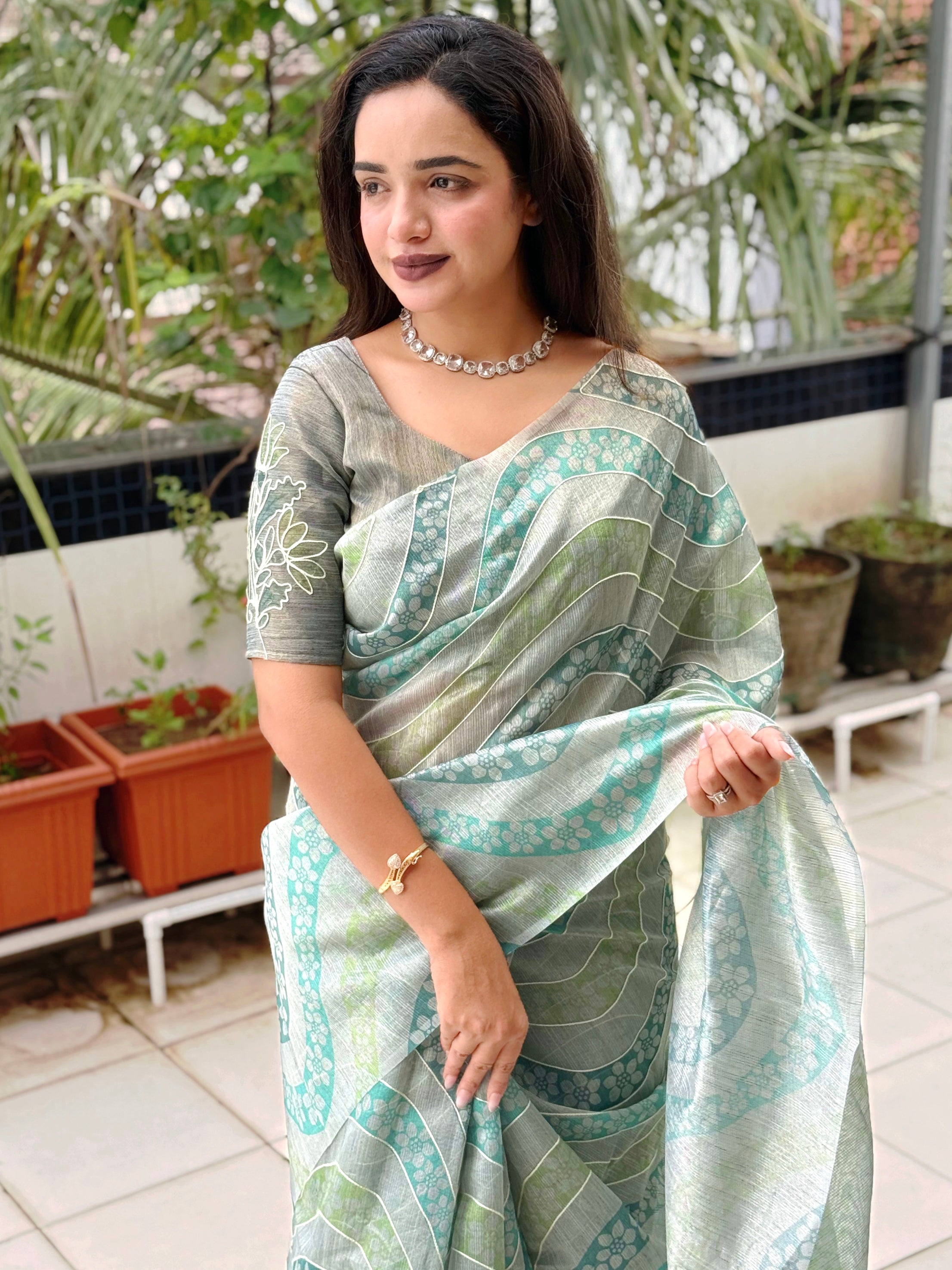 Evanik Designer Skyblue Printed With Thread Kantha Work Saree With Blouse