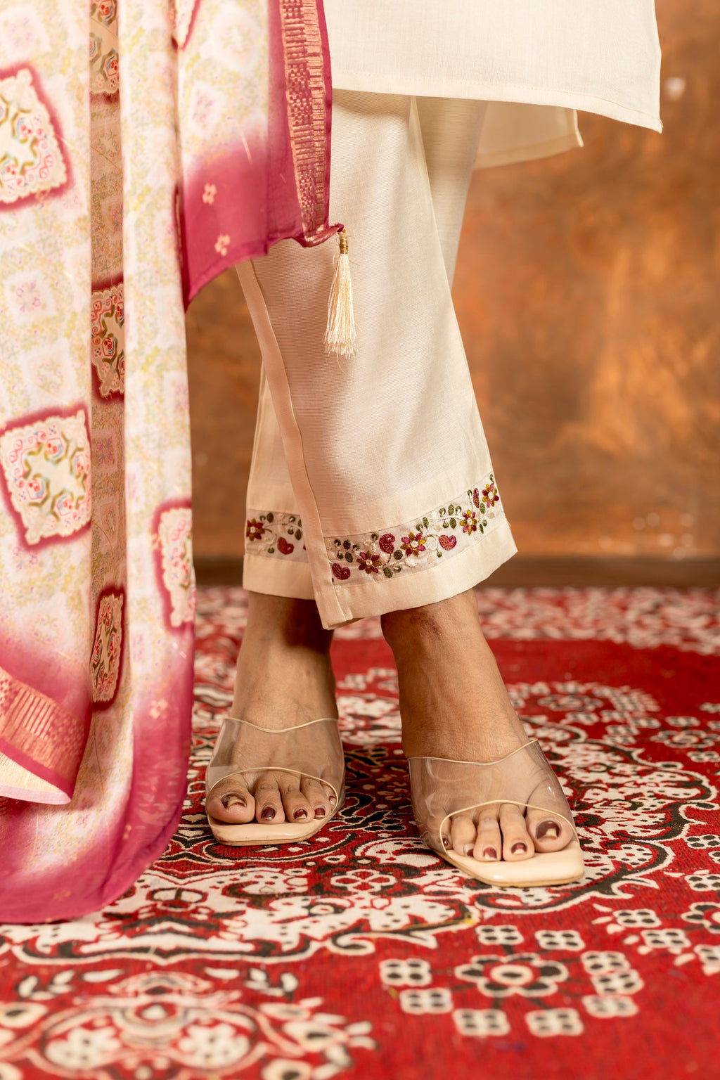Lorenvalley Fashion Offwhite Marina Silk Multi Embroidery Thread with Hand work Kurta Pant Dupatta