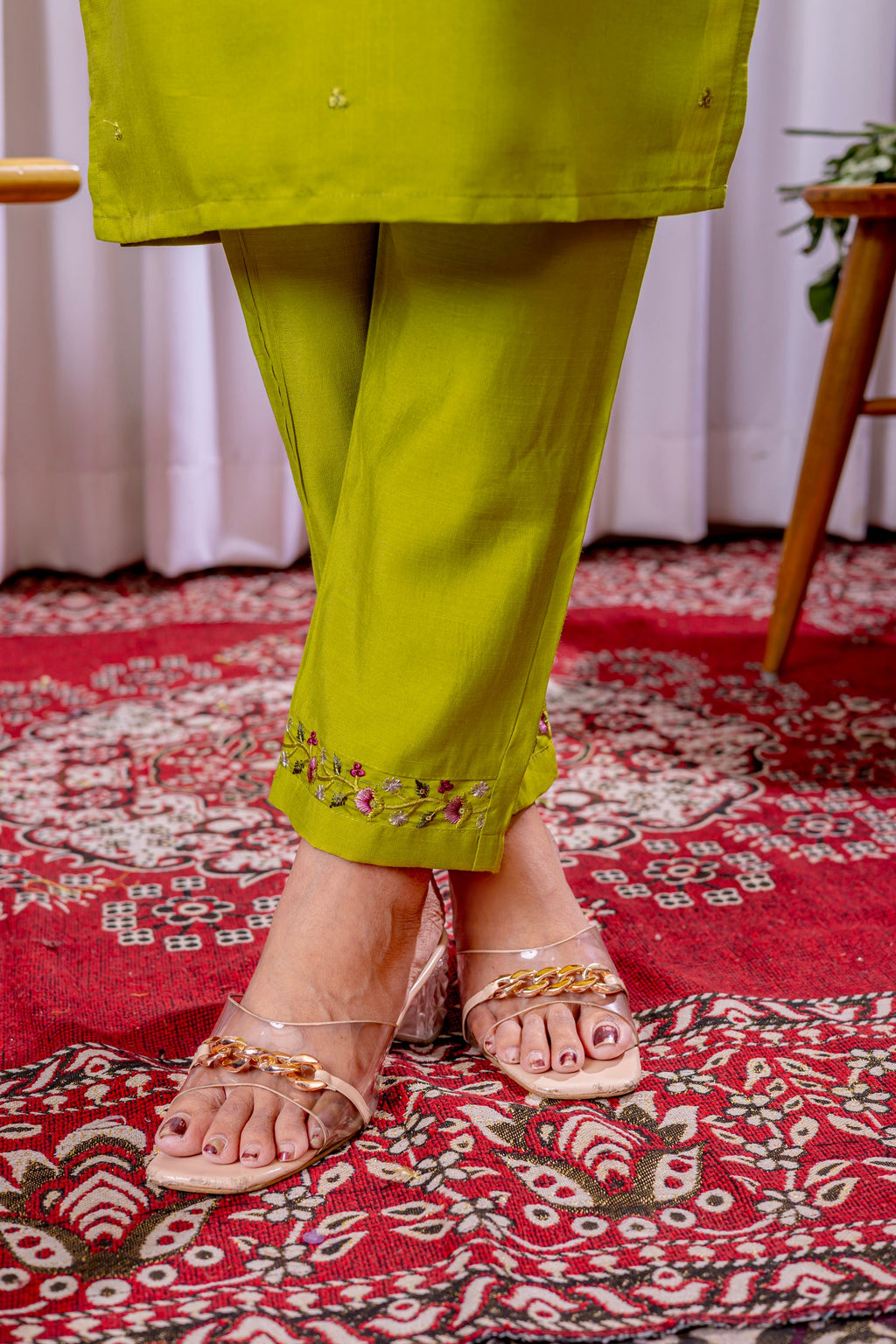 Lorenvalley Fashion Parrotgreen Viscose Silk Embroidery Thread With Hand Work Kurta Pant Dupatta