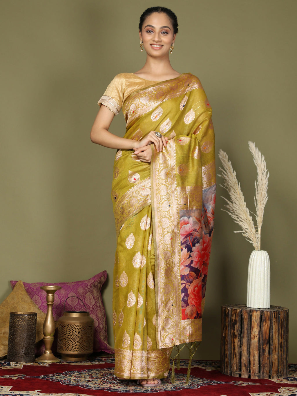 Shree Shyam Fashion Linen Cotton Mhendi Green Saree