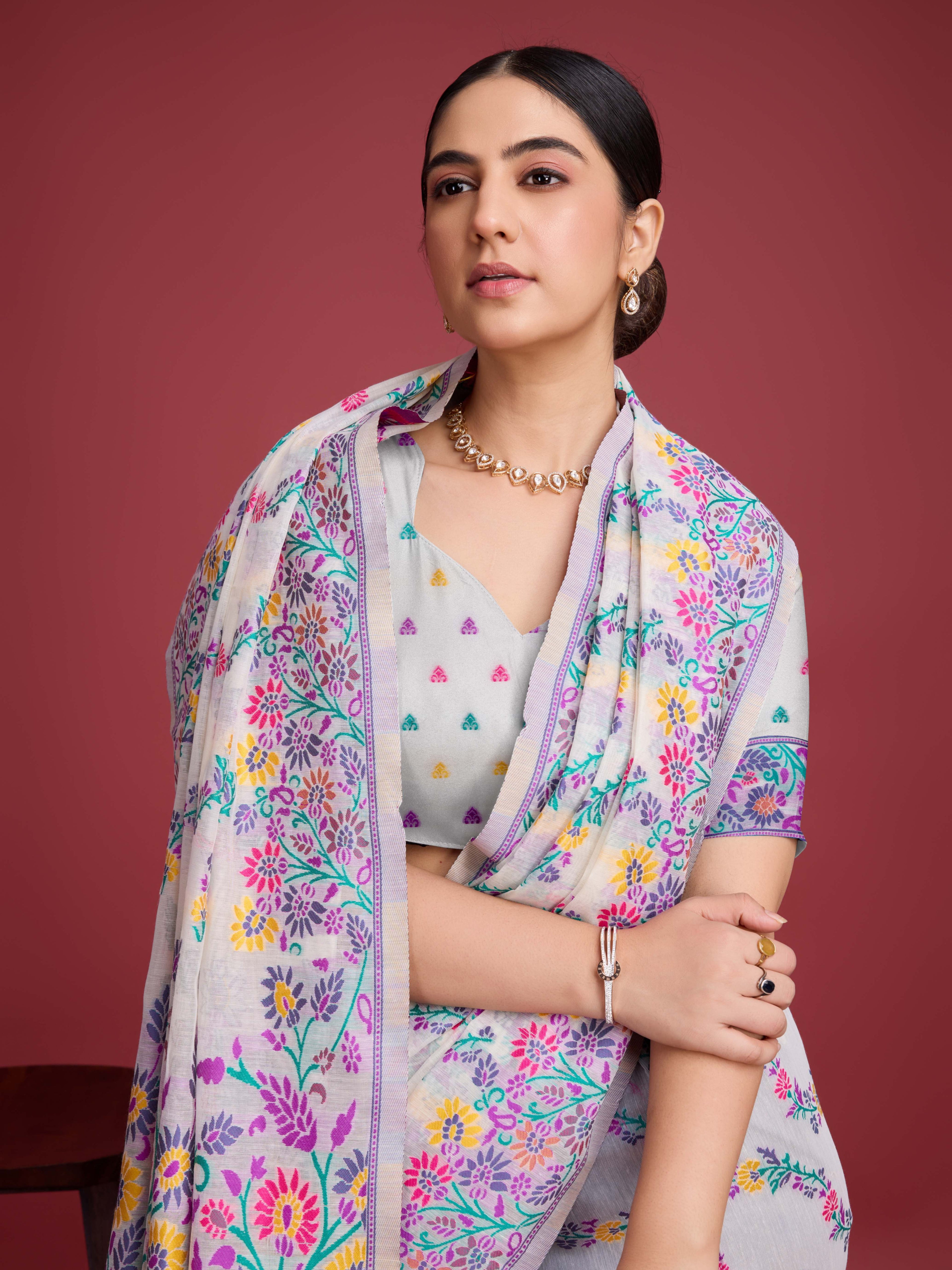 Vedant Vastram Dhakai Jamdani Cotton Saree - Purple