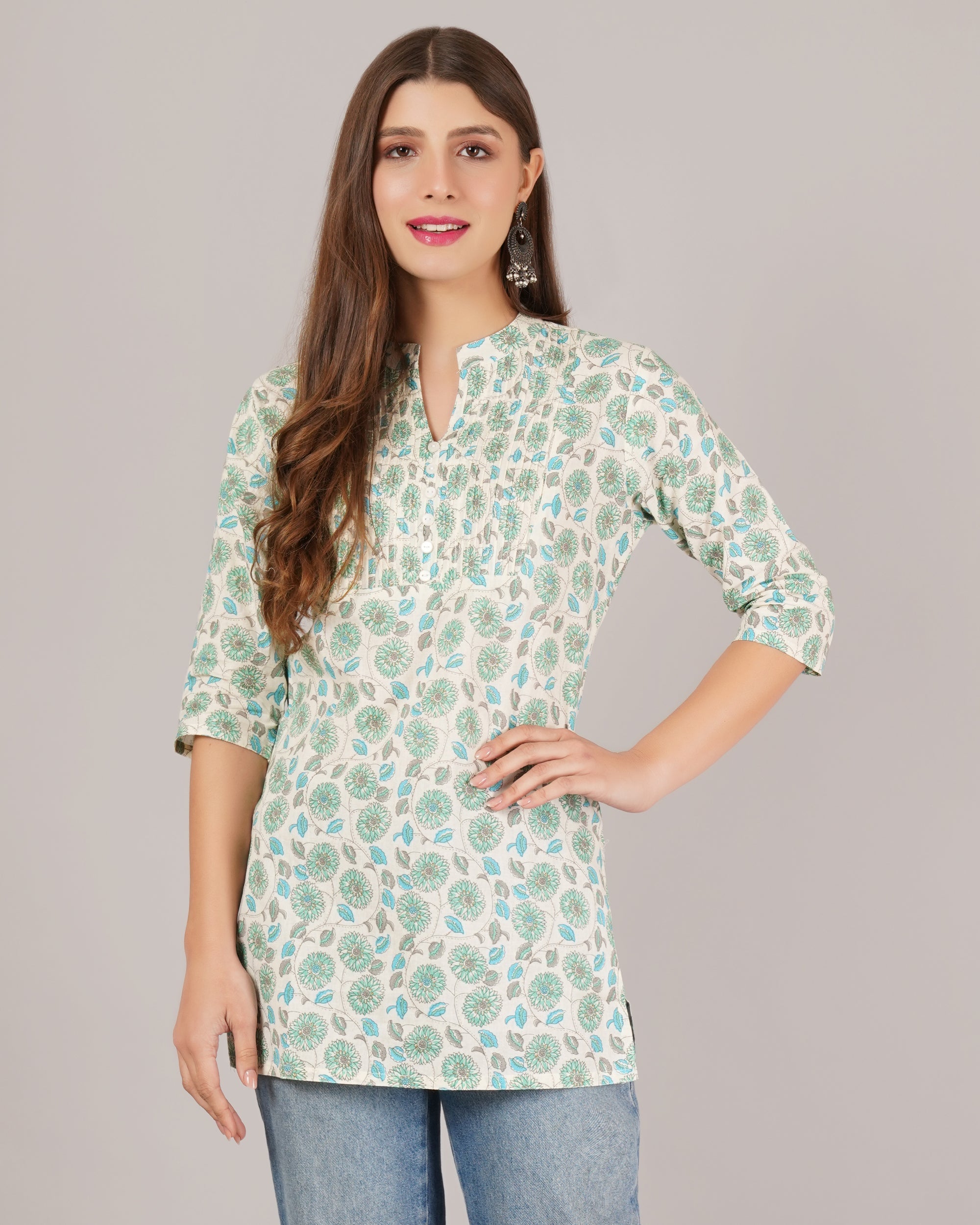 Jaitra Apparels Women Printed Rayon Straight Kurta (Off White)