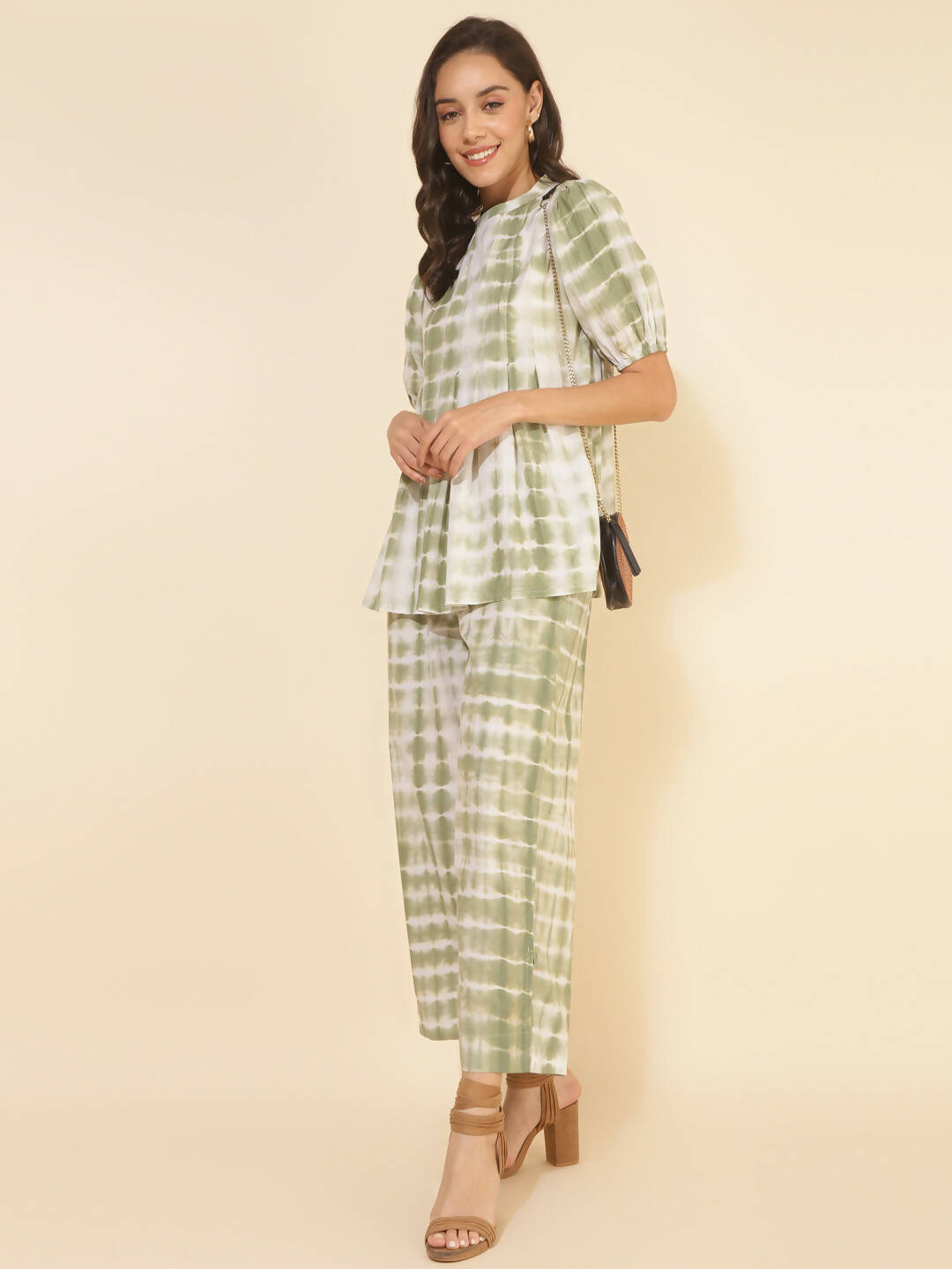 Janasya Women's Off White Cotton Tie & Dye Casual A-line Co-ords