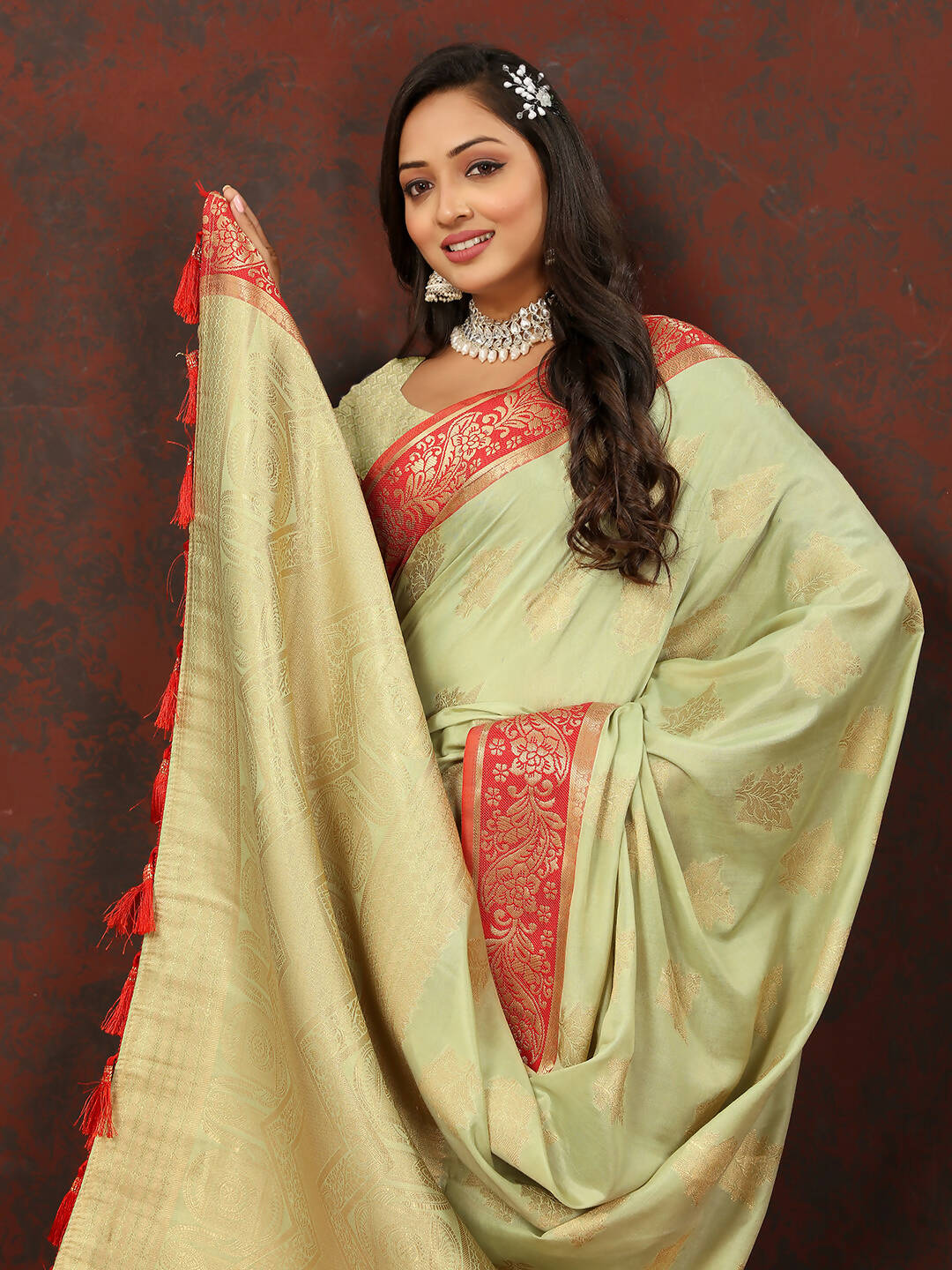 Lorenvalley Fashion Seagreen Cotton Woven Design with Zari Weaving Design Saree