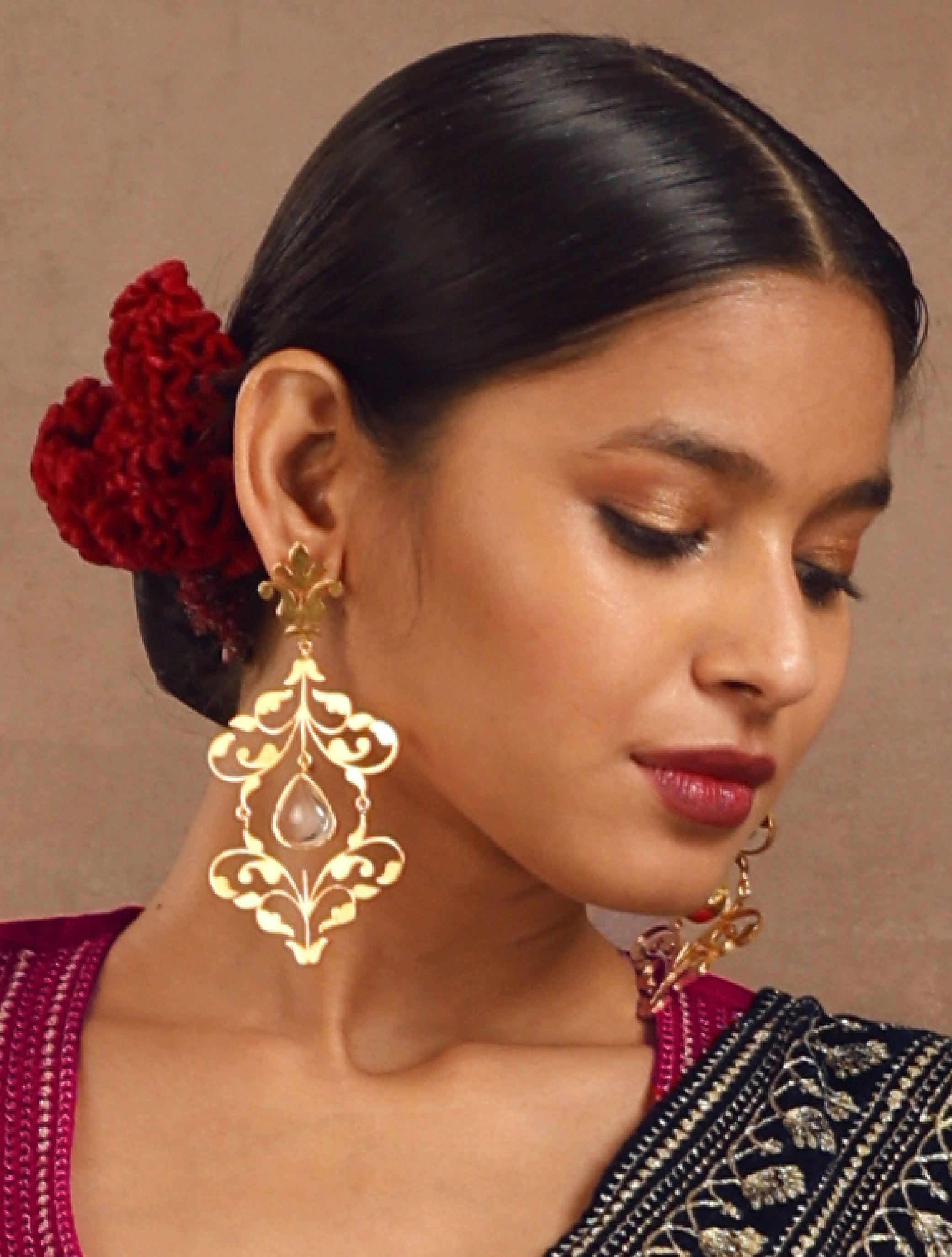 trueBrowns Gold-Polished Tear Drop Earrings