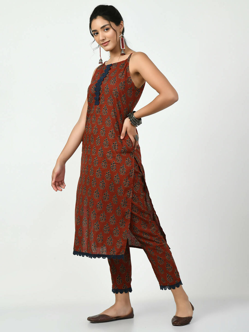 Myshka Women's Rust Printed Kurta With Trouser