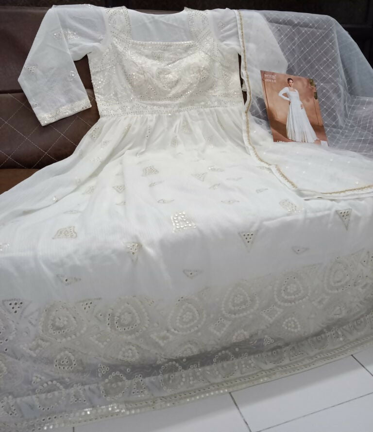 Vastranavya Off White Chikankari Embroidered Sequence Work Abaya Suit