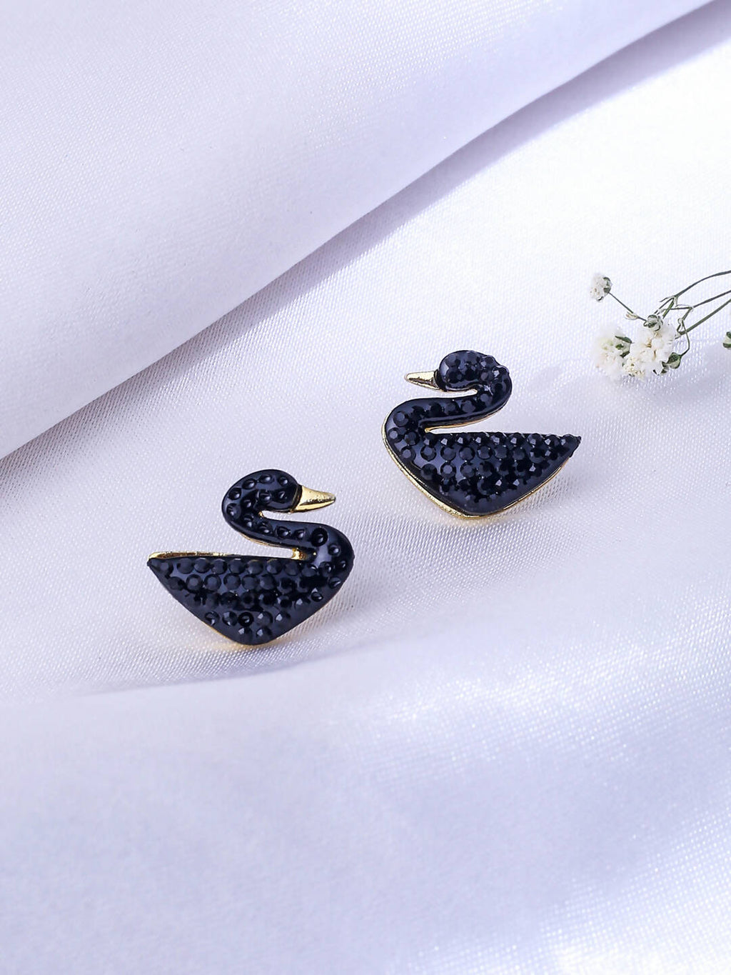 NVR Women Black Cz Studded Studs Earrings