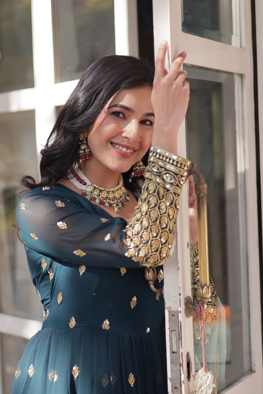 Teeya Creation Morpich Color Faux Georgette Heavy Work Fully Stitched Anarkali Gown