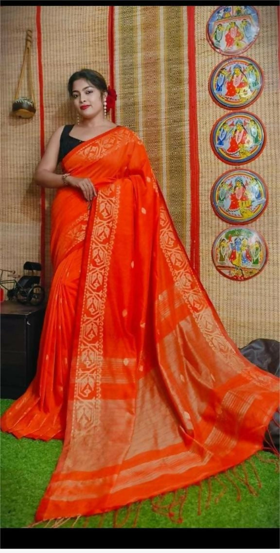 Exclusive Collection Beautiful Orange Pure Cotton Woven Handloom Saree With Running Blouse Piece