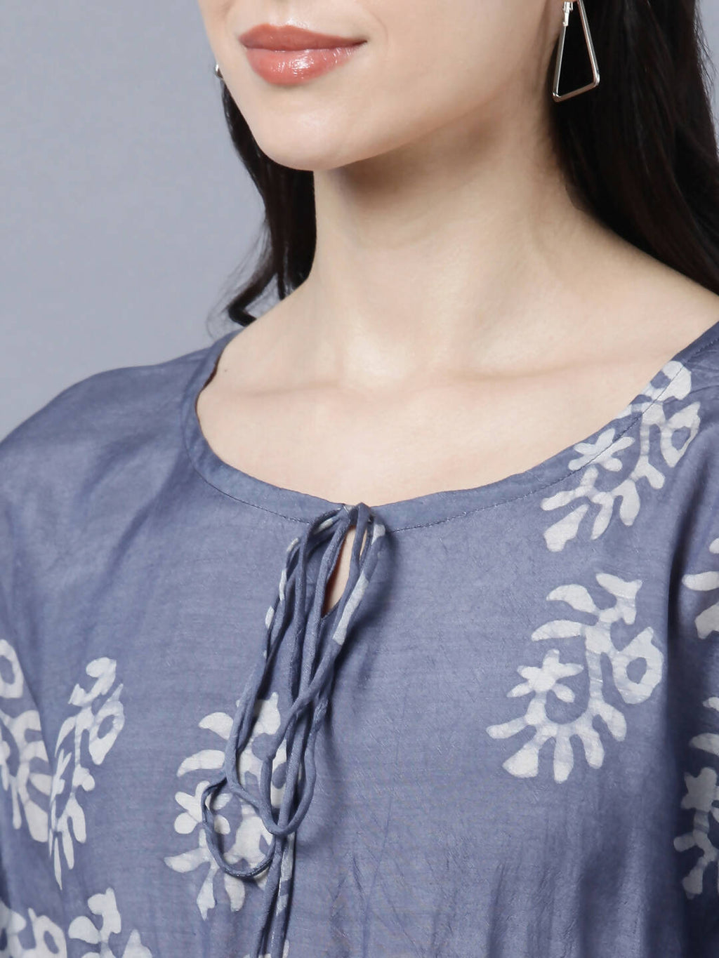 Myshka Stylish Dark Grey Silk Short Sleeve Women's Kaftan