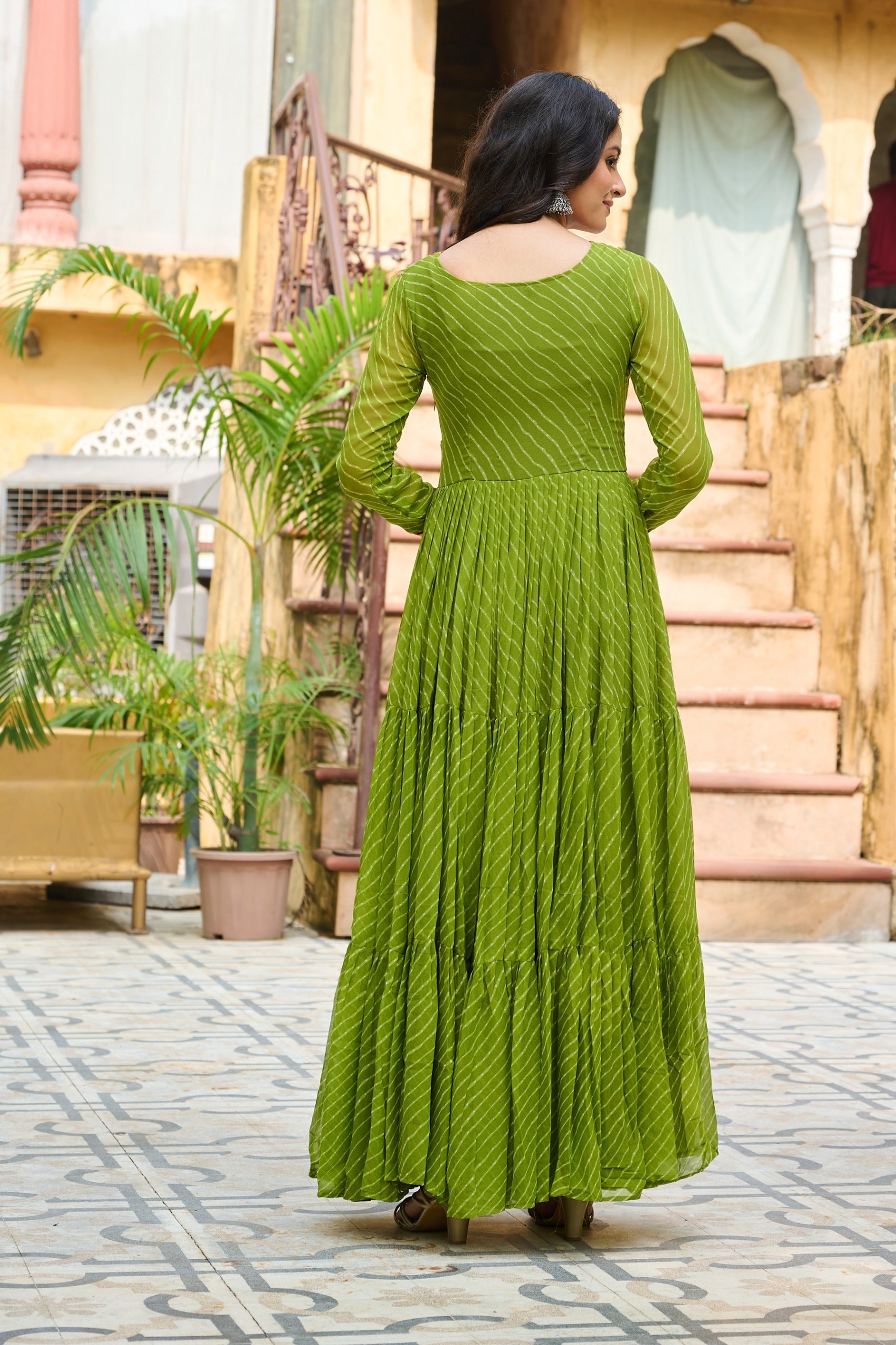 Prazu Fashion Parrot Georgette Leheriya Print Work With Kutchi Patchework Navaratri Gown