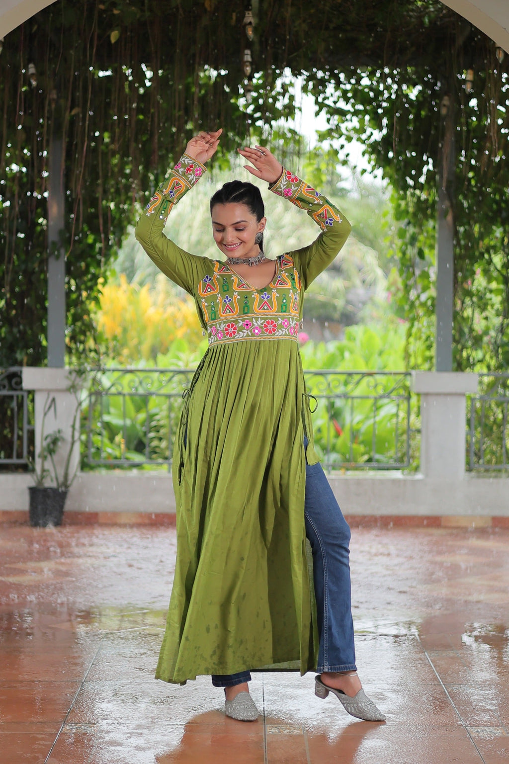 Prazu Fashion Parrot Reyon Kutchi Gamthi Work Navaratri Gown
