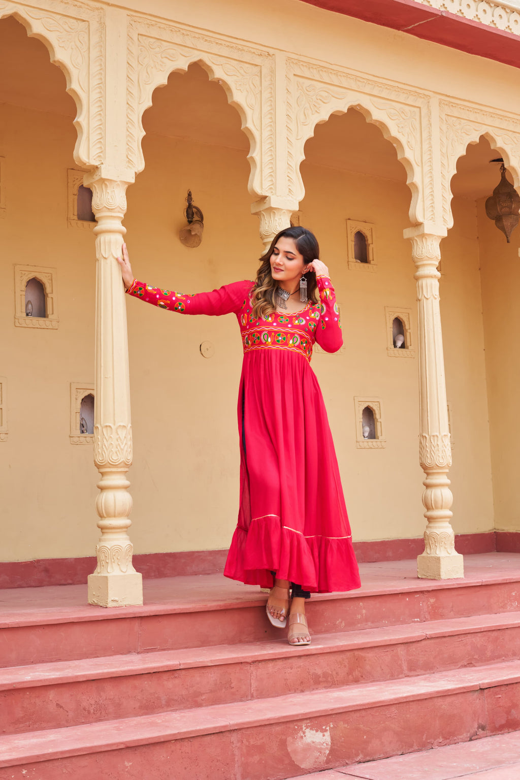 Prazu Fashion Pink Rayon With Kutchi Gamthi Work Navratri Kurti