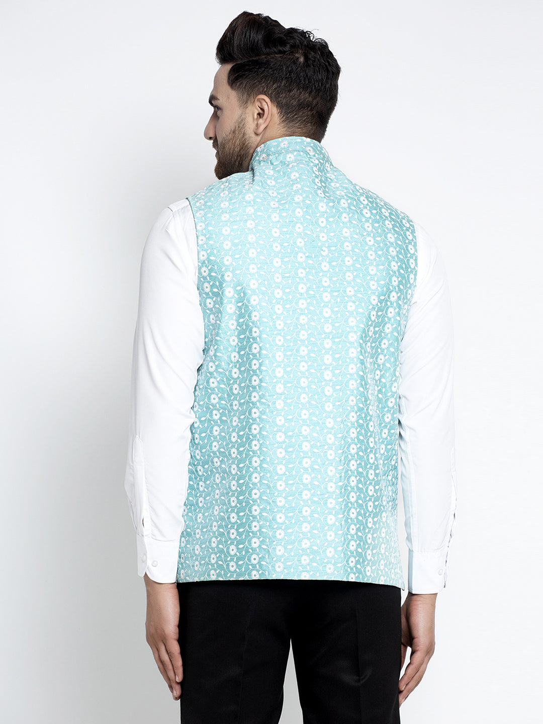 Jompers Men Beautiful Blue Embroidered Nehru Jacket