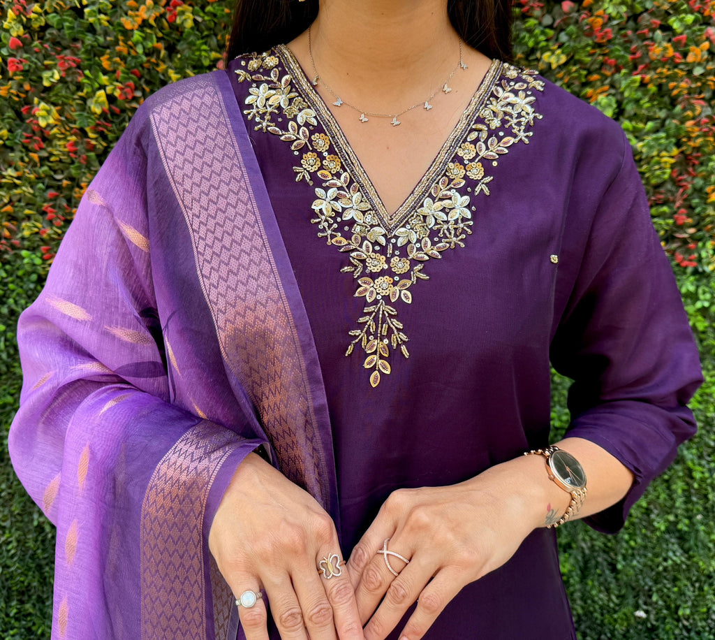 Vedant Vastram Kurta Pant Set With Dupatta Having Beautiful Handwork - Violet